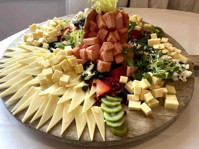 Sandtrap Bar and Grille | Cheese Platter